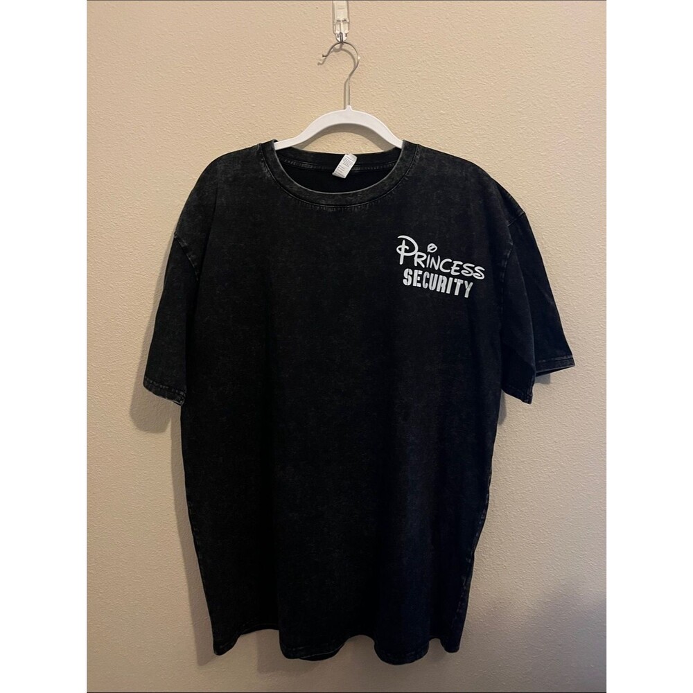 Black 'Princess Security' Graphic Tee - Unbranded